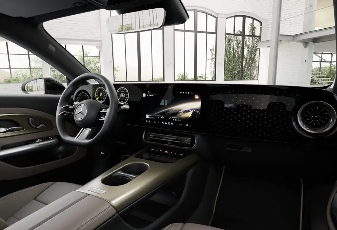 Mercedes-Benz CLA 350 - Thumbnail 8