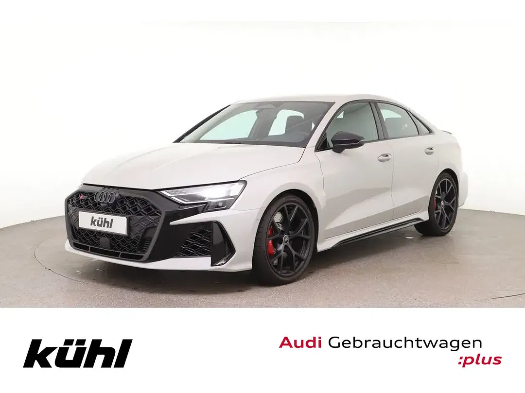 Audi RS3 RS - foto 1