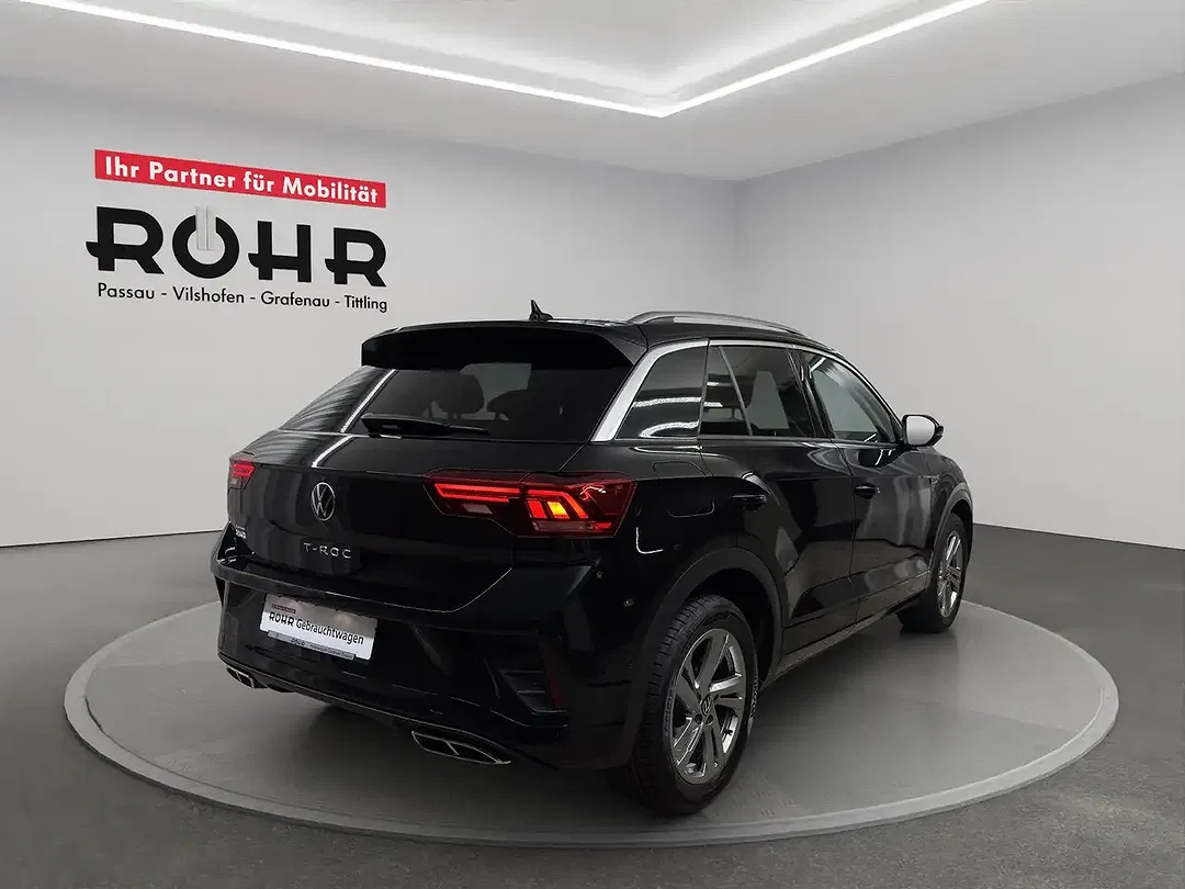 Volkswagen T-Roc - Thumbnail 5