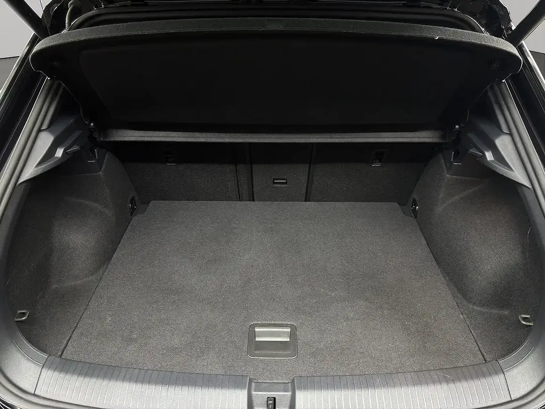 Volkswagen T-Roc - Thumbnail 9