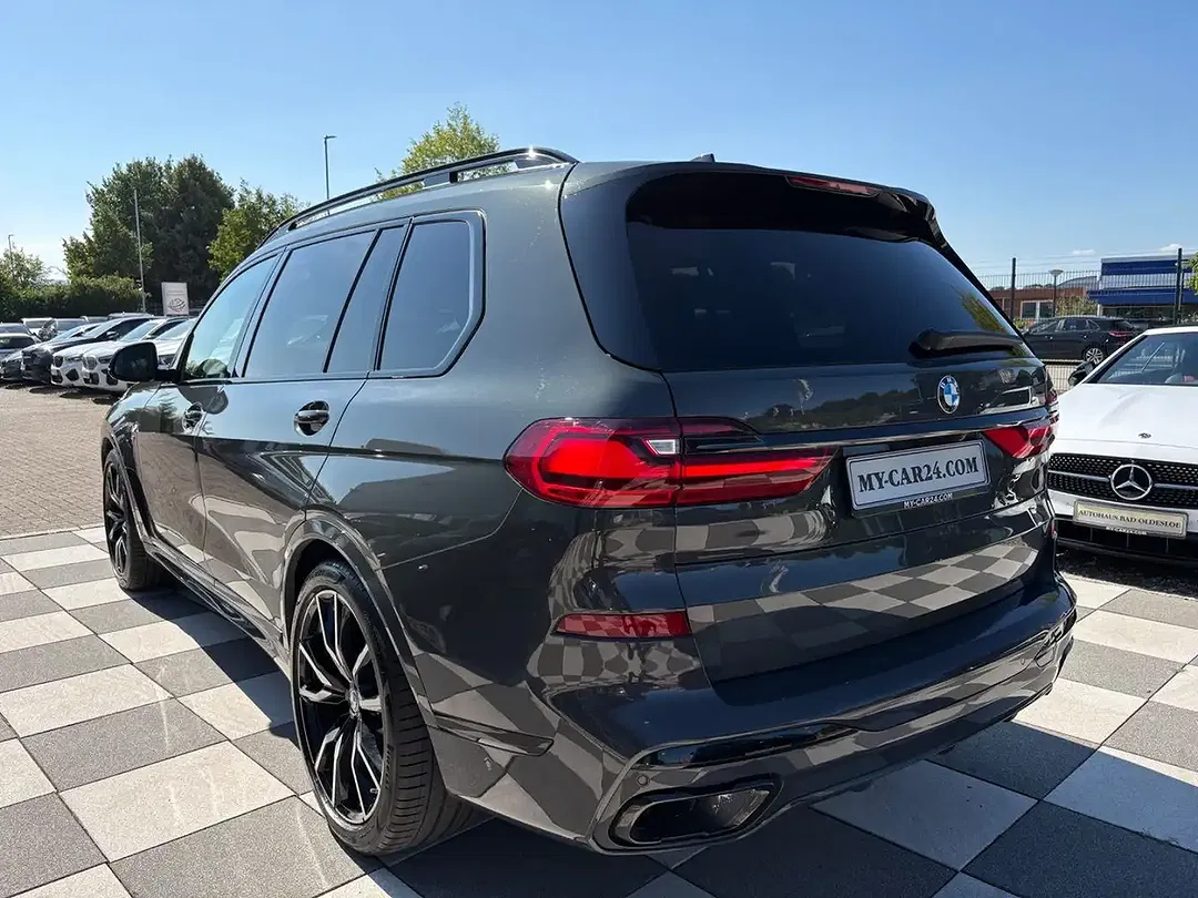 BMW X7 - Thumbnail 5