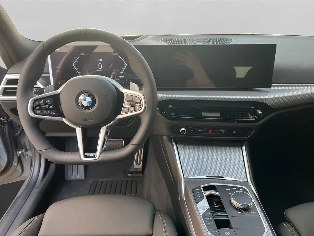 BMW 320 - Thumbnail 9