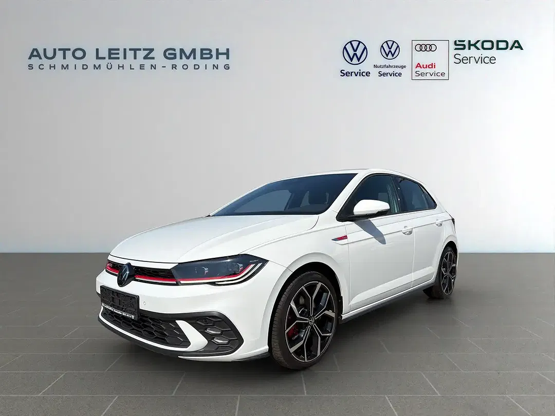 Volkswagen Polo 2.0 DSG GTI - foto 1