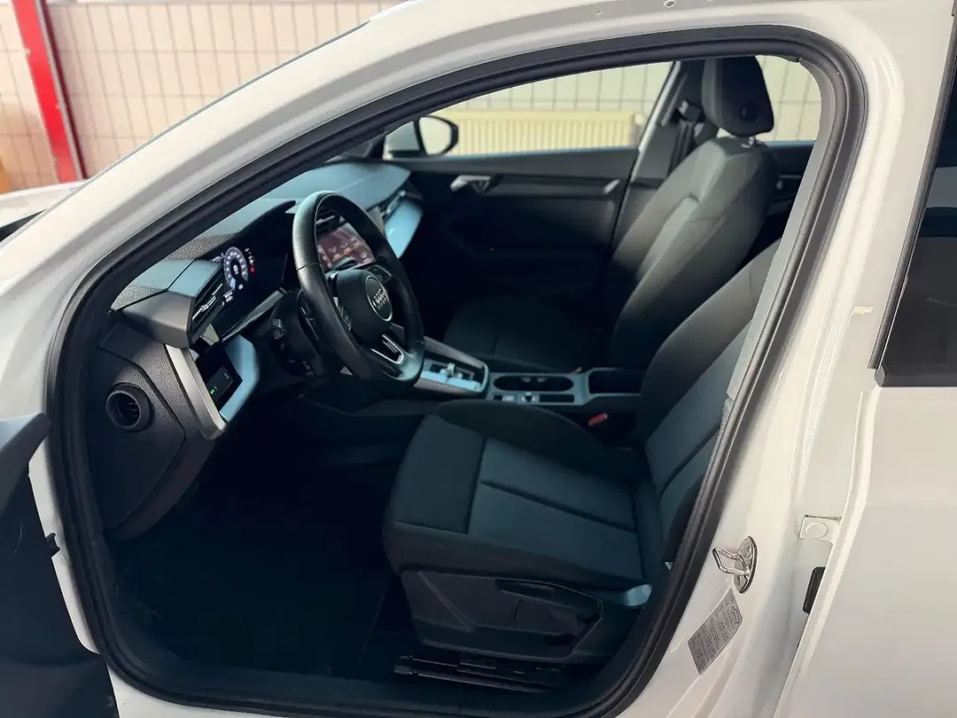 Audi A3 - Thumbnail 6
