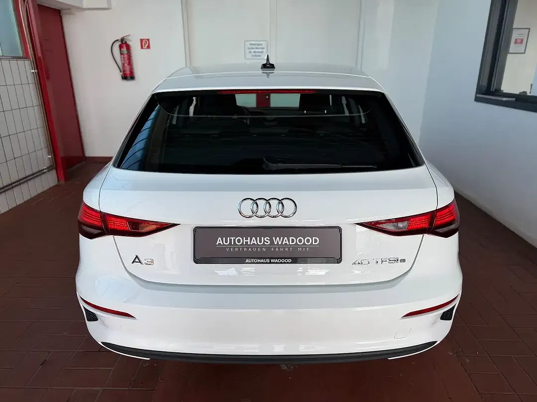 Audi A3 - Thumbnail 3