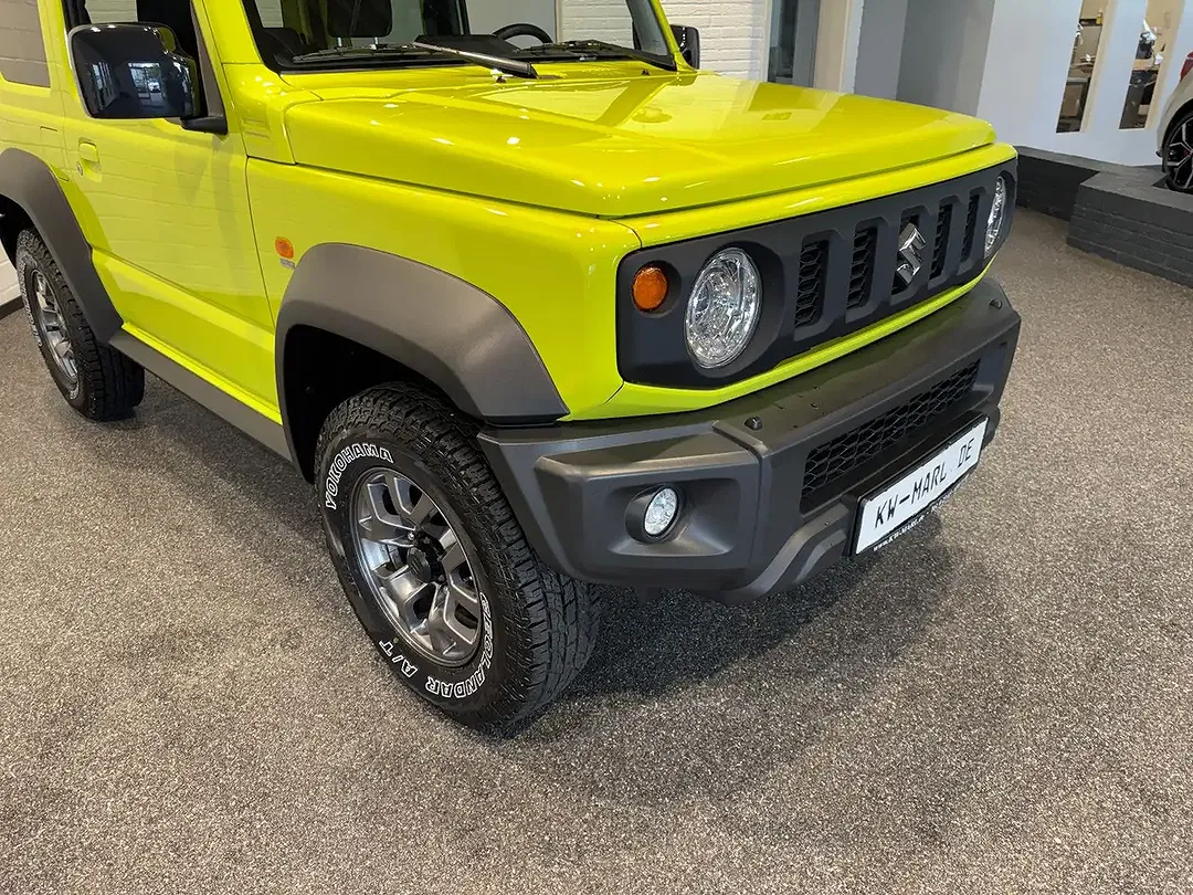 Suzuki Jimny - Thumbnail 8
