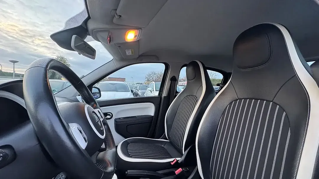 Renault Twingo - Thumbnail 11