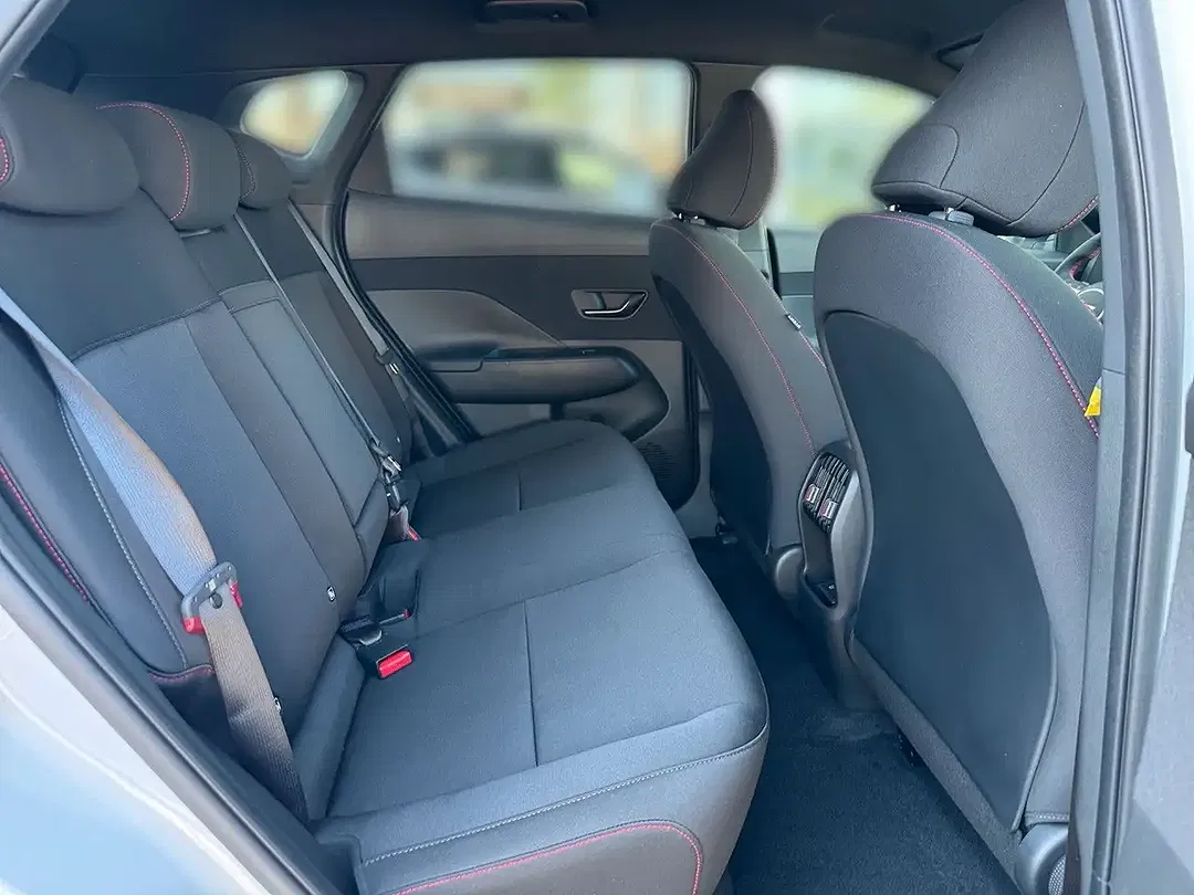 Hyundai KONA - Thumbnail 13