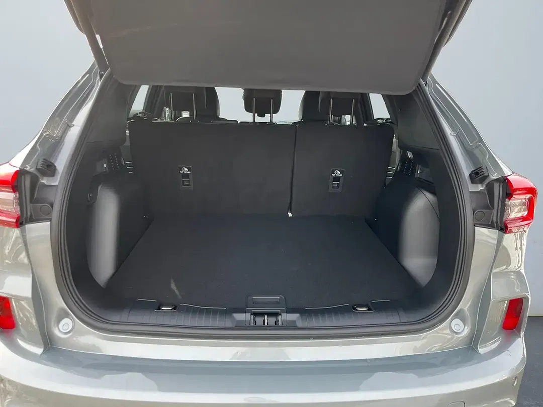 Ford Kuga - Thumbnail 14