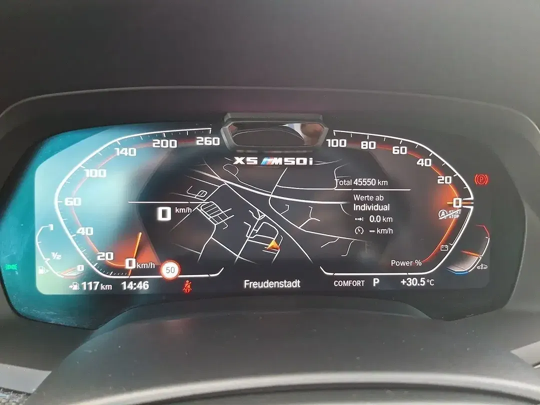 BMW X5 M - Thumbnail 9