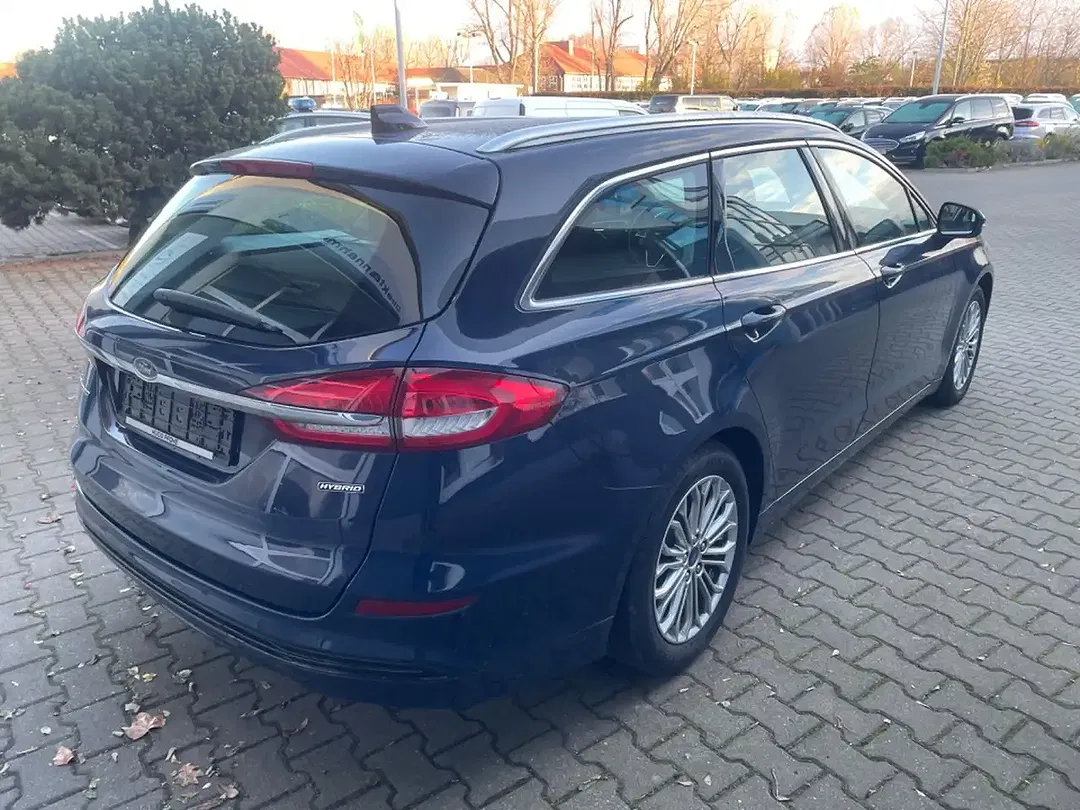 Ford Mondeo - Thumbnail 4