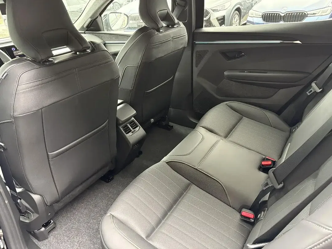 Renault Scenic - Thumbnail 8