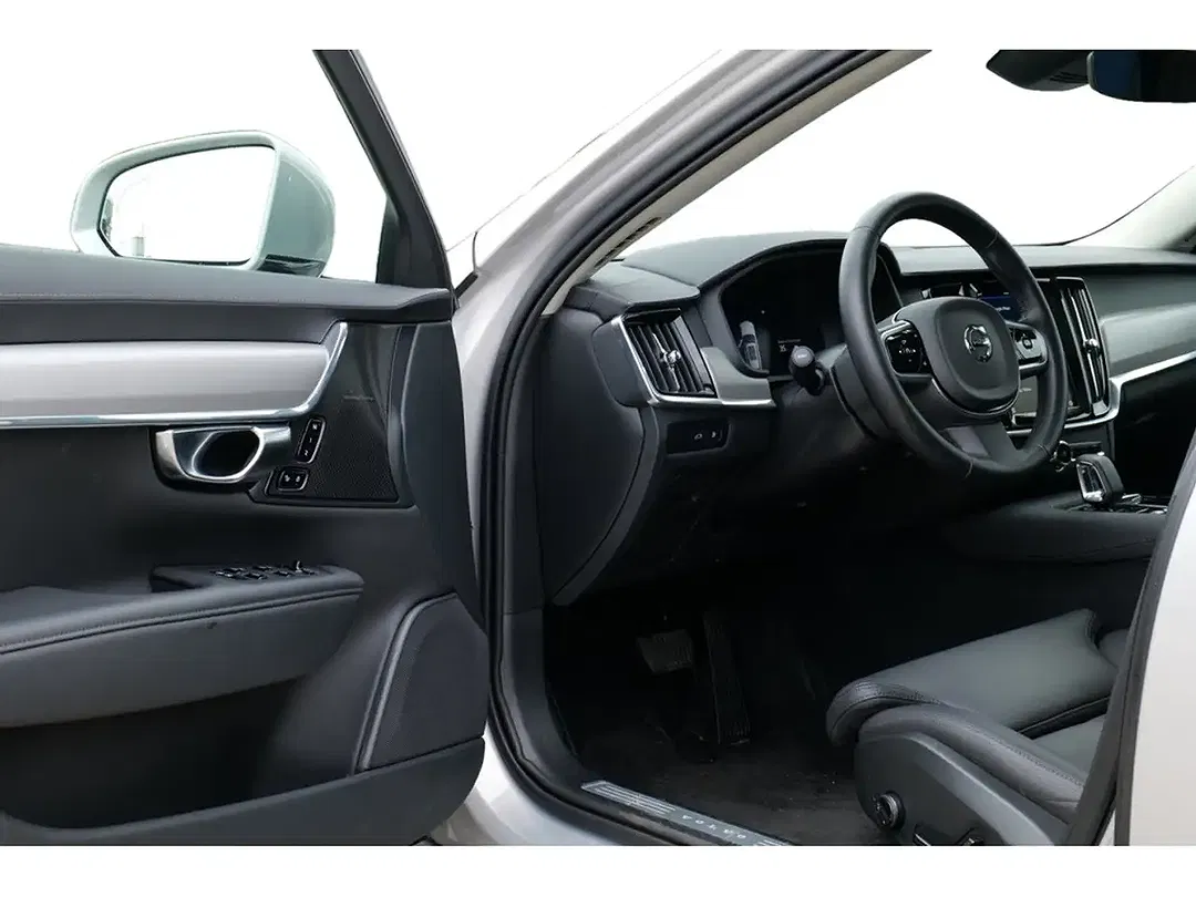 Volvo V90 - Thumbnail 8
