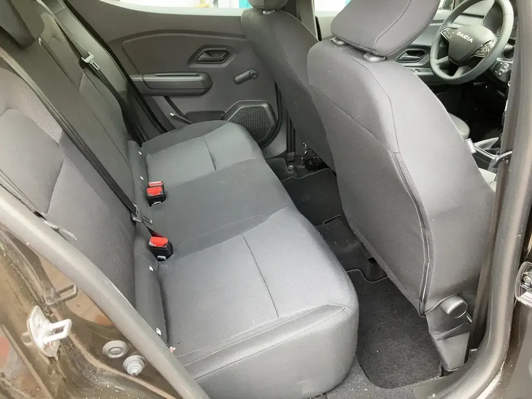 Dacia Sandero - Thumbnail 11