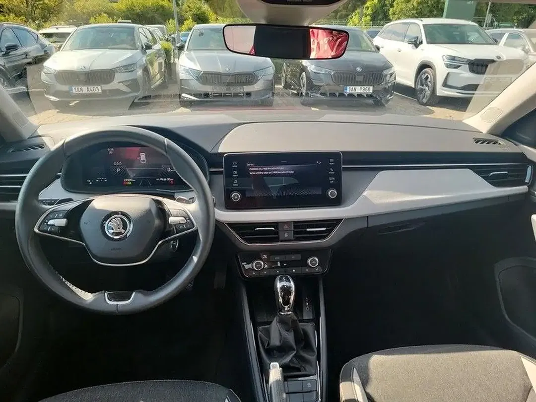 Skoda Scala - Thumbnail 8