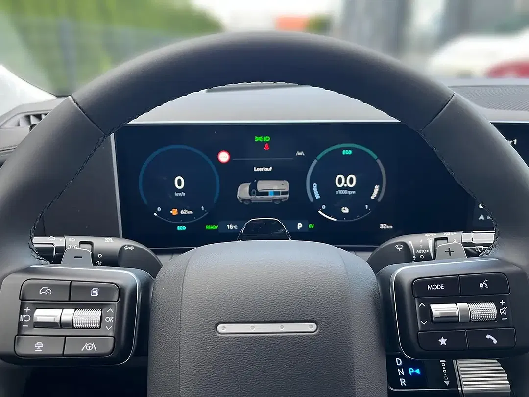 Hyundai SANTA FE - Thumbnail 8