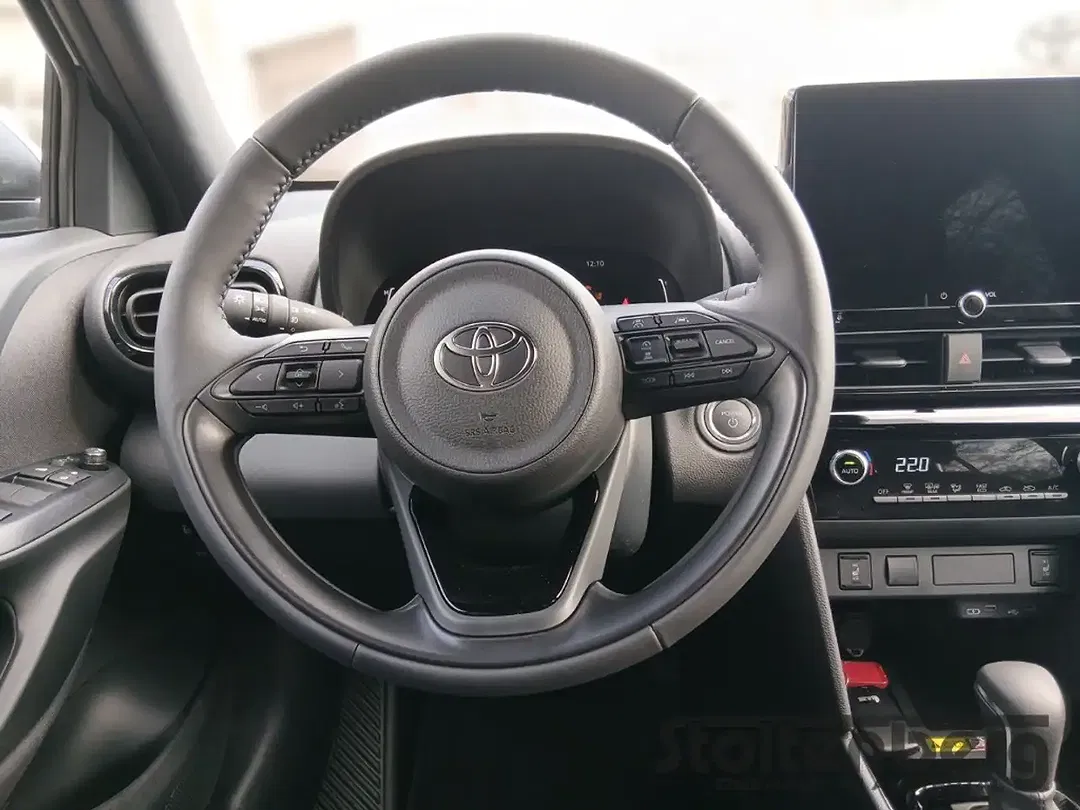 Toyota Yaris Cross - Thumbnail 13