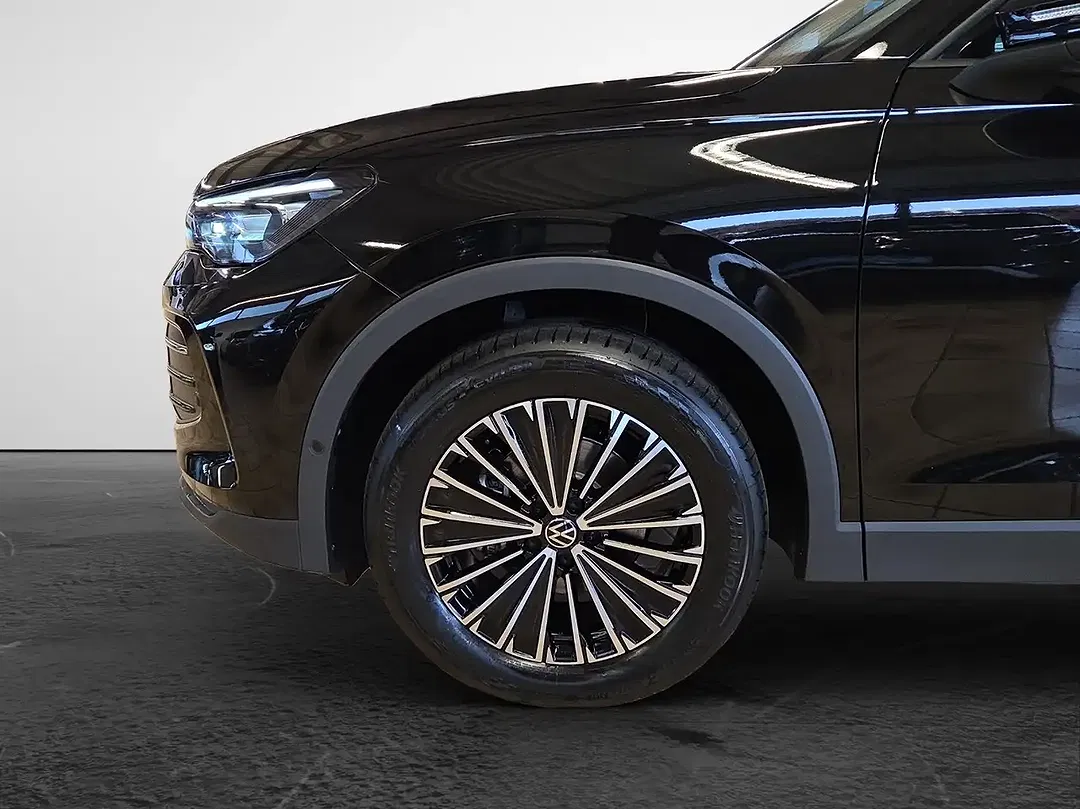 Volkswagen Tiguan - Thumbnail 5