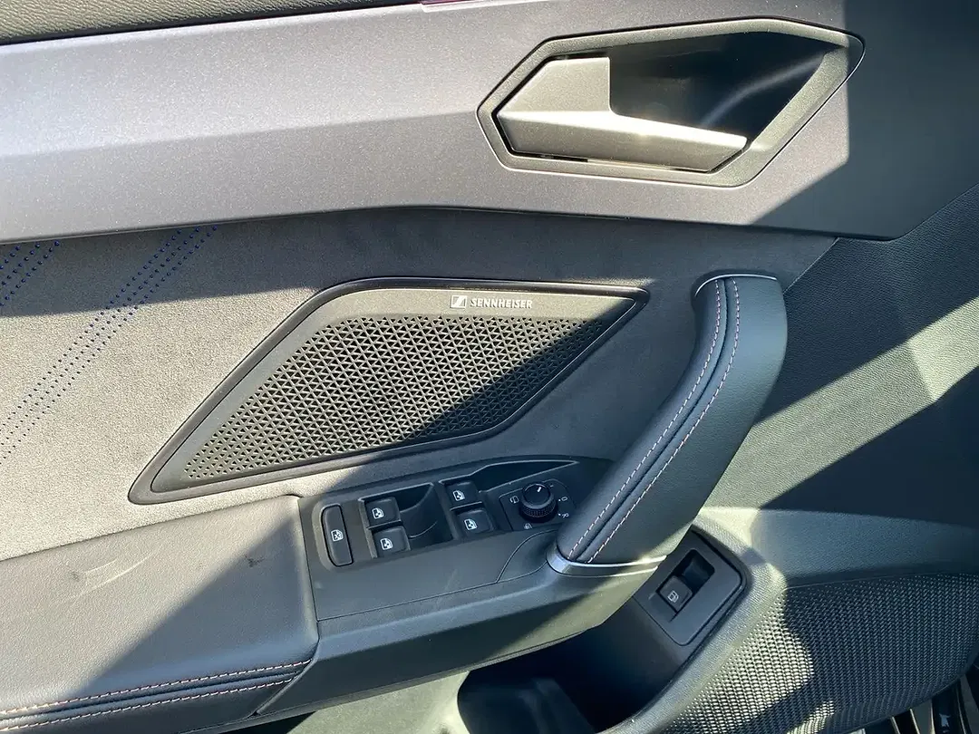 CUPRA Leon - Thumbnail 13