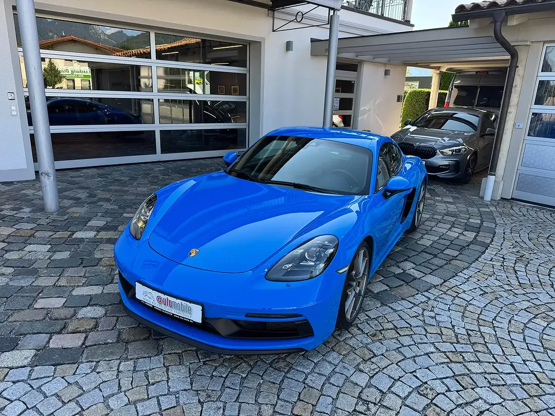 Porsche Cayman - Thumbnail 2