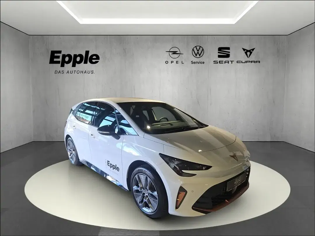 CUPRA Born - Thumbnail 1