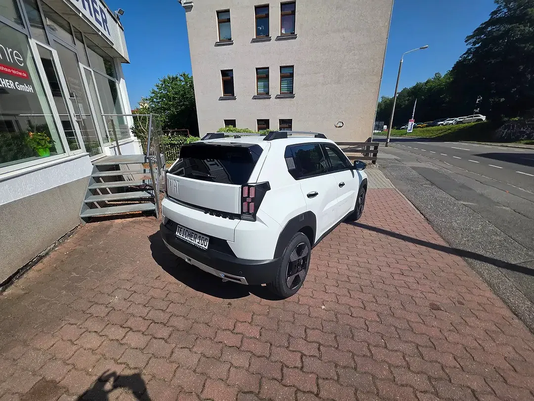 Fiat Grande Panda - Thumbnail 12