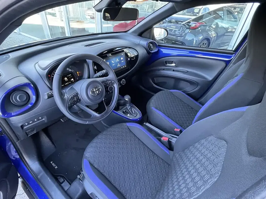 Toyota Aygo X - Thumbnail 7