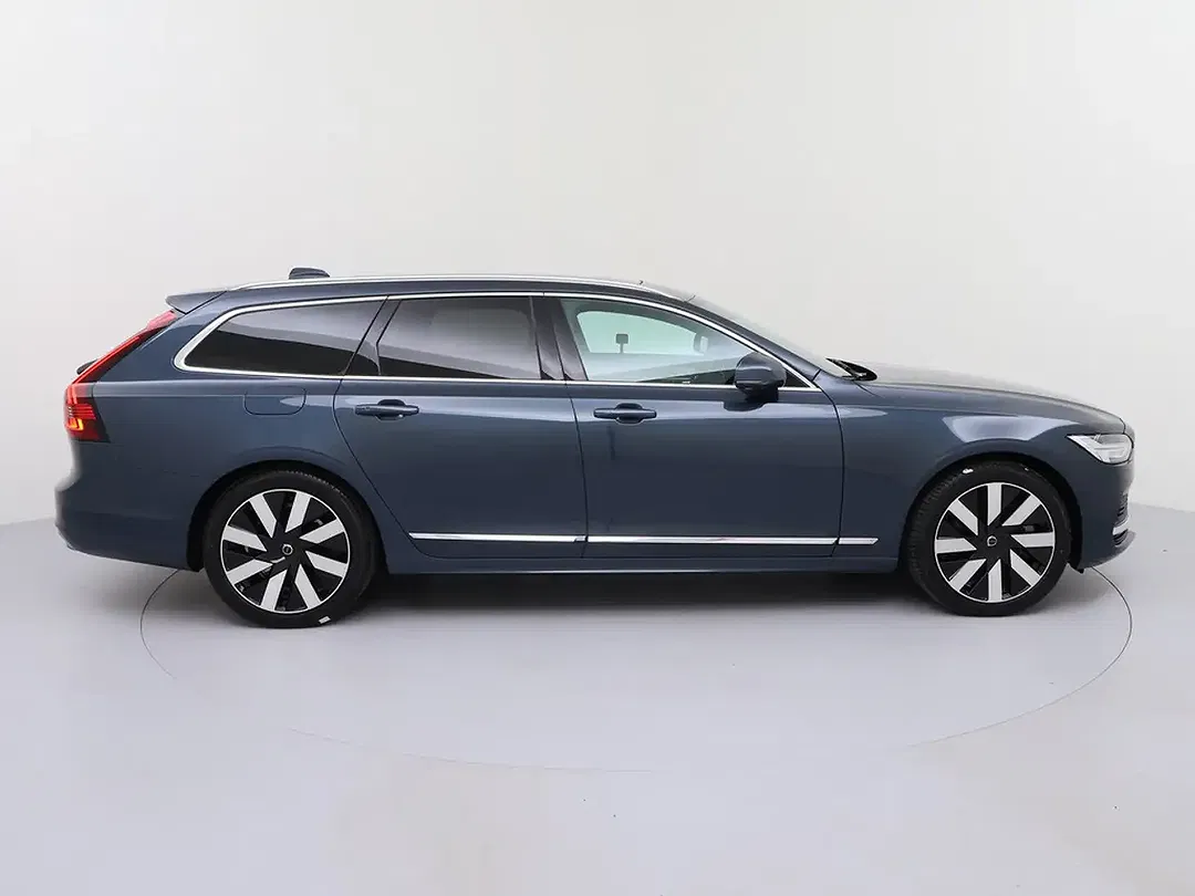 Volvo V90 - Thumbnail 4