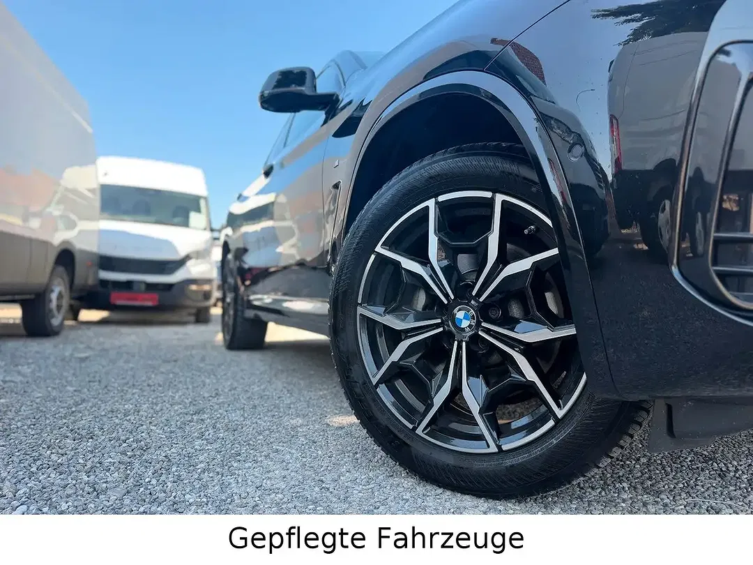 BMW X4 - Thumbnail 5