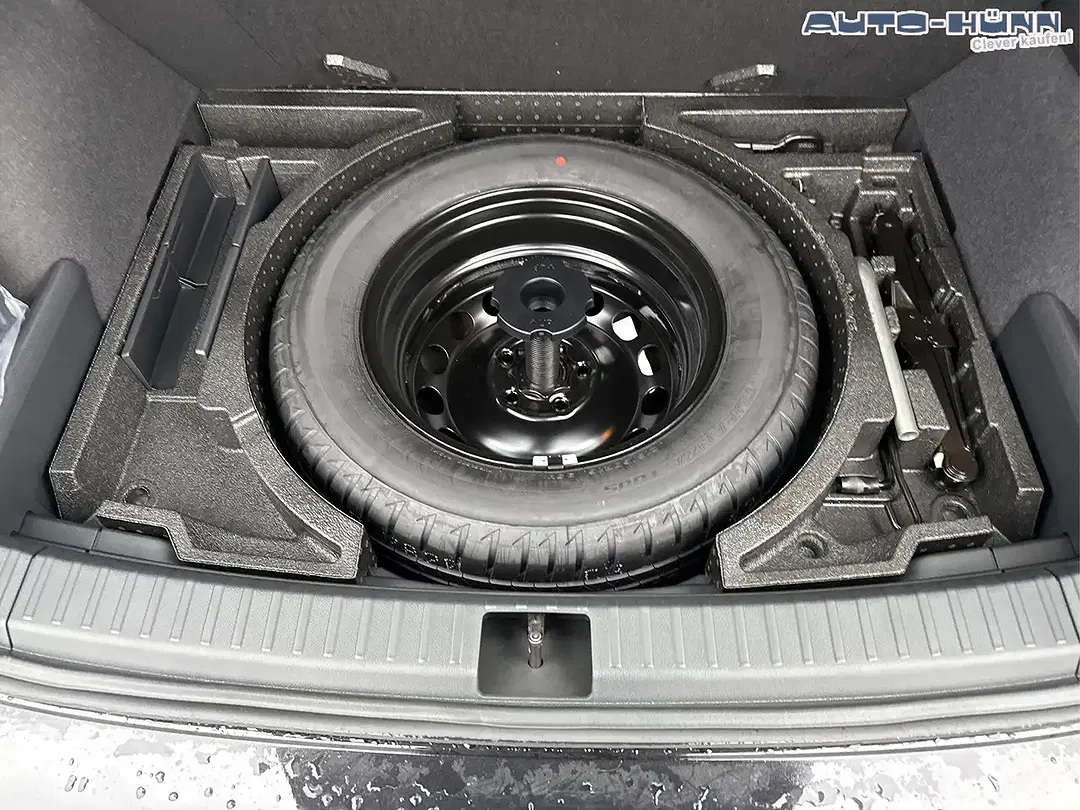 Skoda Karoq - Thumbnail 12