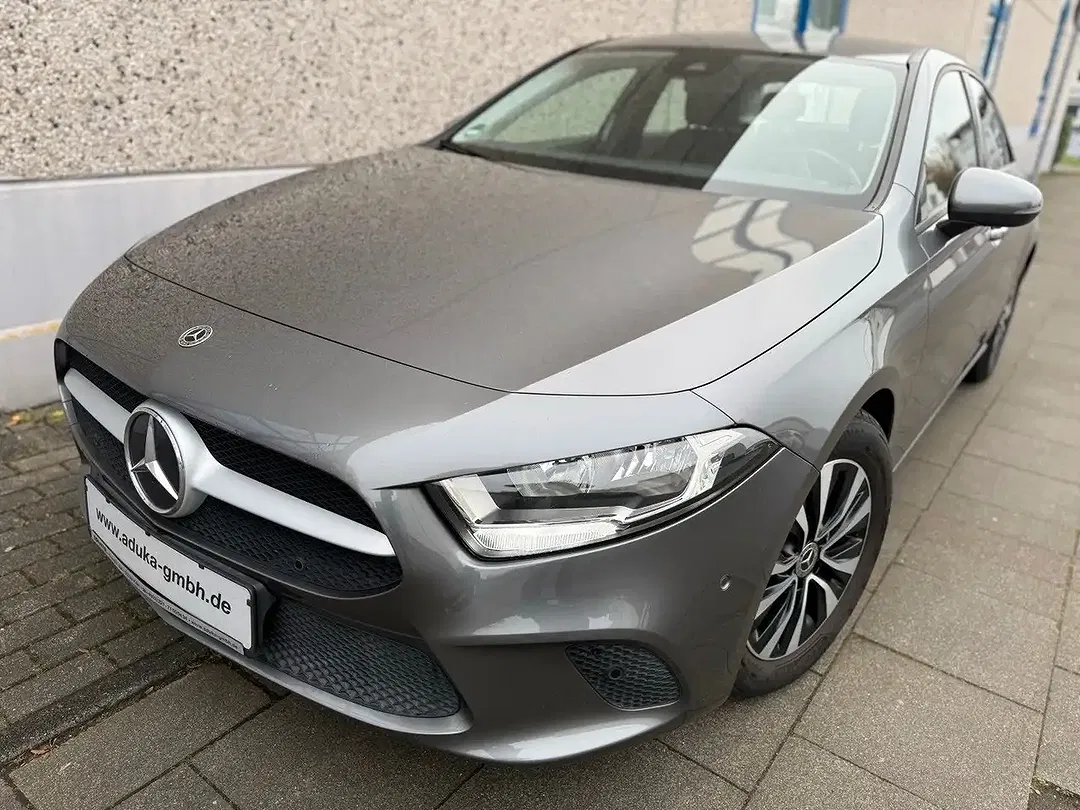 Mercedes-Benz A 180 - Thumbnail 3