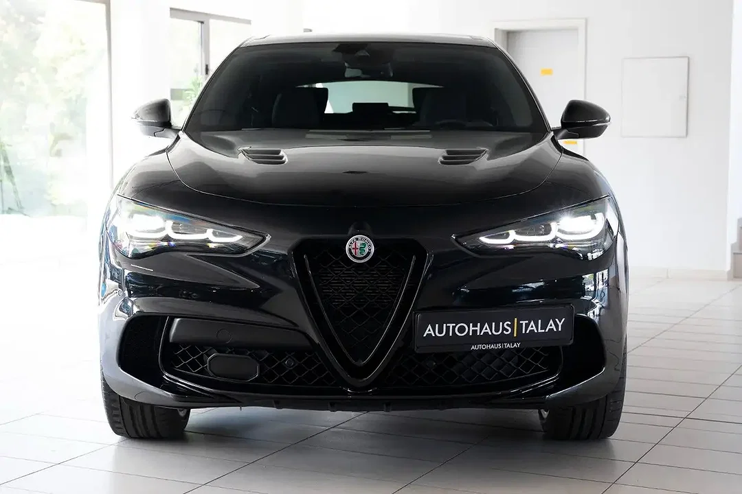 Alfa Romeo Stelvio - Afbeelding 1