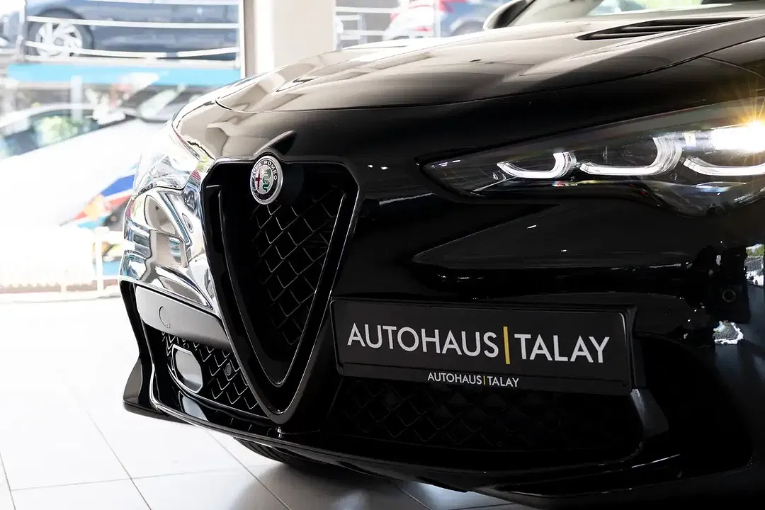 Alfa Romeo Stelvio - Thumbnail 7