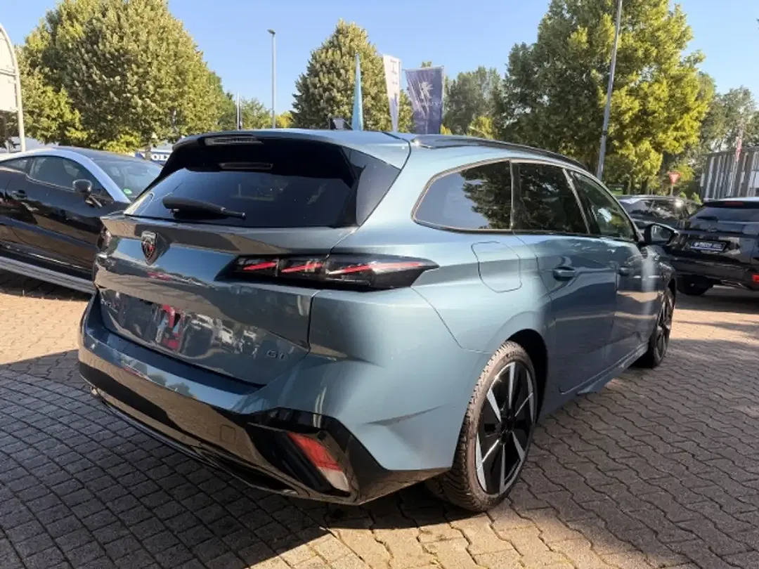 Peugeot 308 - Thumbnail 5