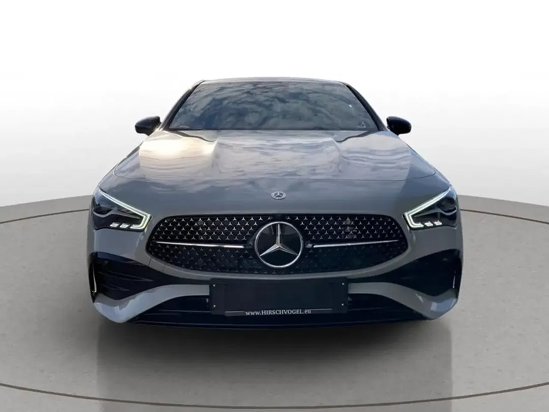 Mercedes-Benz CLA 180 - Thumbnail 2