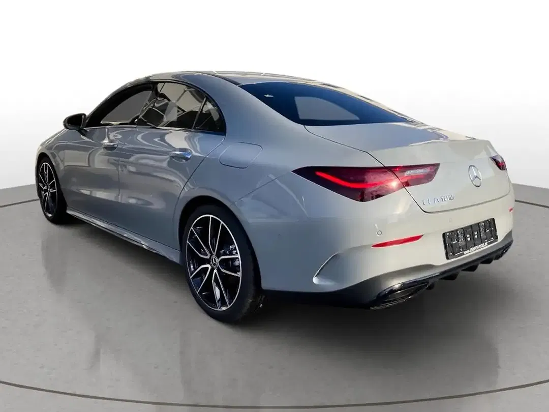 Mercedes-Benz CLA 180 - Thumbnail 6