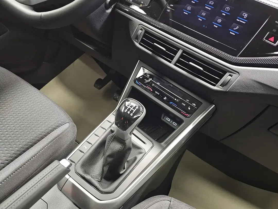 Volkswagen Taigo - Thumbnail 11