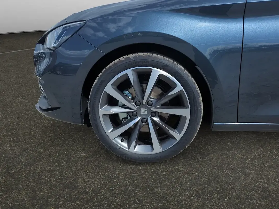 SEAT Leon - Thumbnail 7