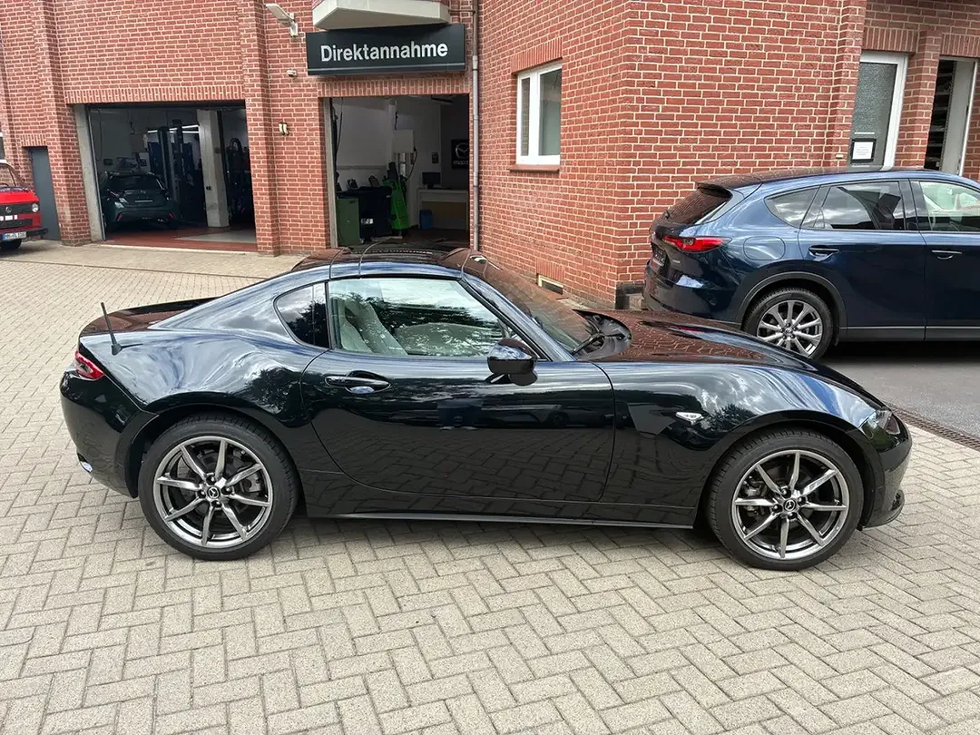 Mazda MX-5 - Thumbnail 8
