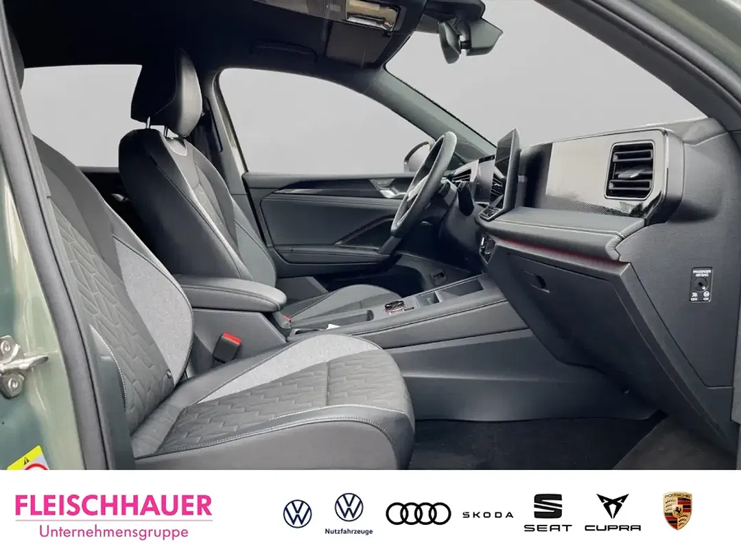Volkswagen Tiguan - Thumbnail 9