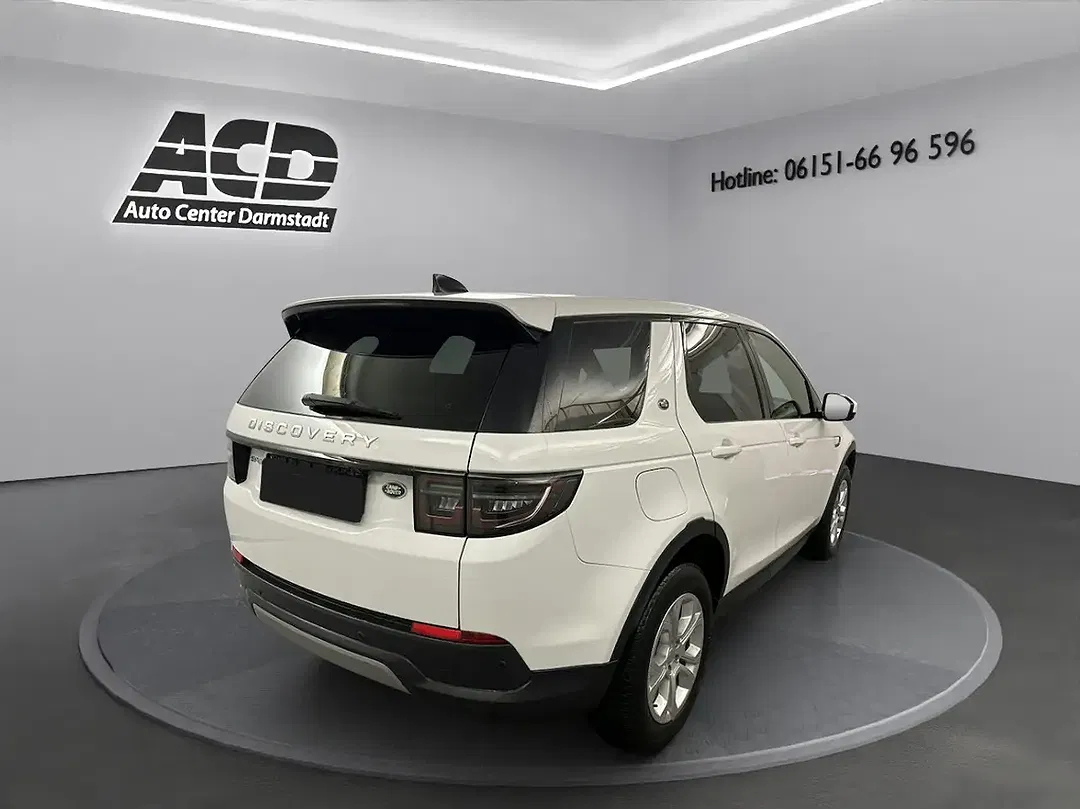 Land Rover Discovery Sport - Thumbnail 3