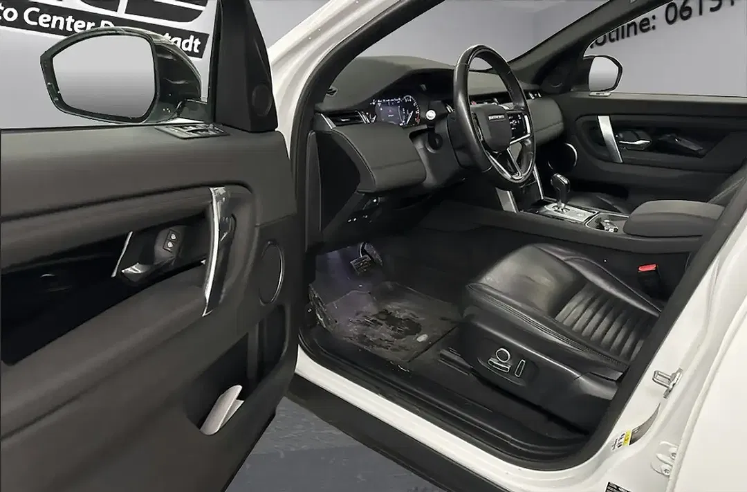 Land Rover Discovery Sport - Thumbnail 5