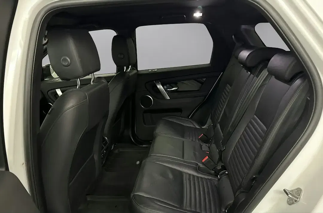 Land Rover Discovery Sport - Thumbnail 7
