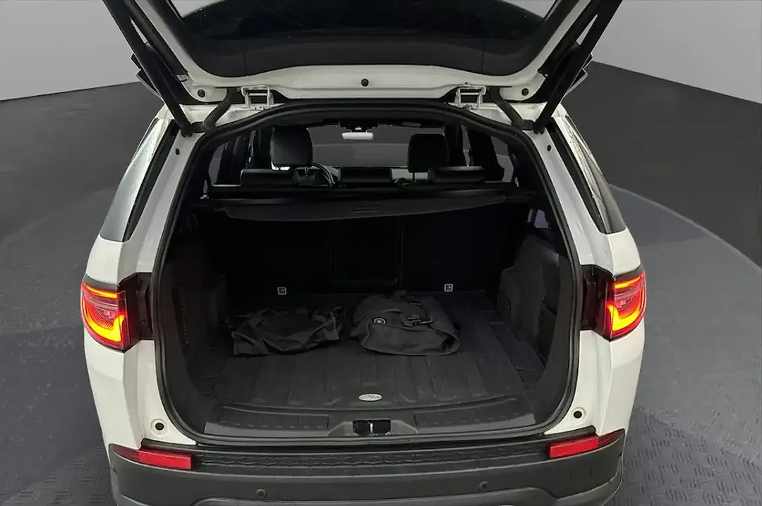 Land Rover Discovery Sport - Thumbnail 8