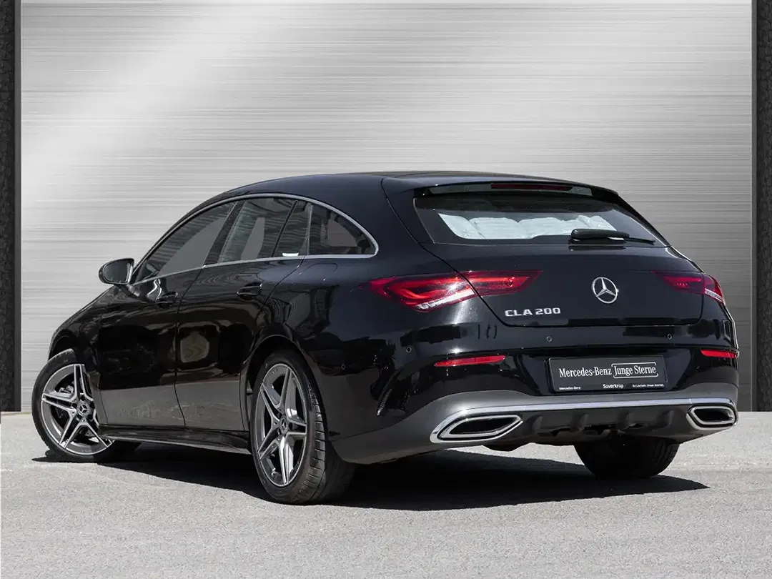 Mercedes-Benz CLA 200 - Thumbnail 4