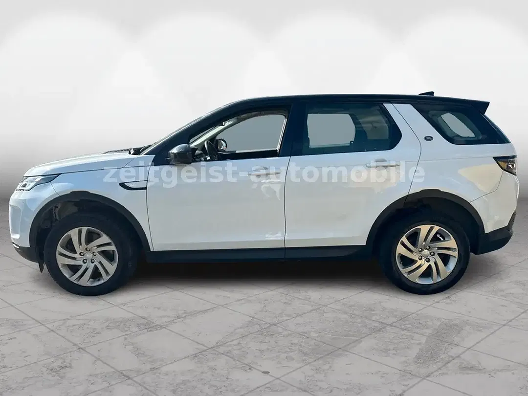 Land Rover Discovery Sport - Thumbnail 3