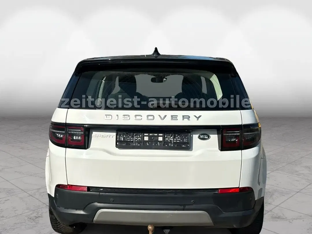 Land Rover Discovery Sport - Thumbnail 4