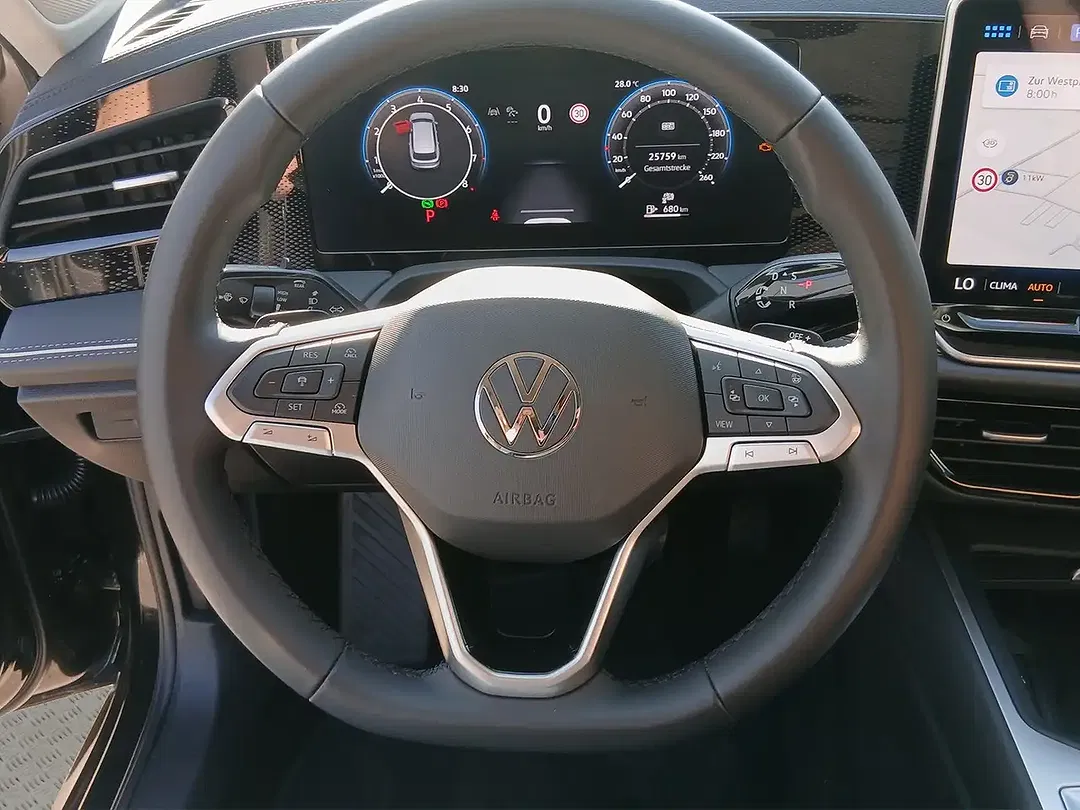 Volkswagen Passat Variant - Thumbnail 10