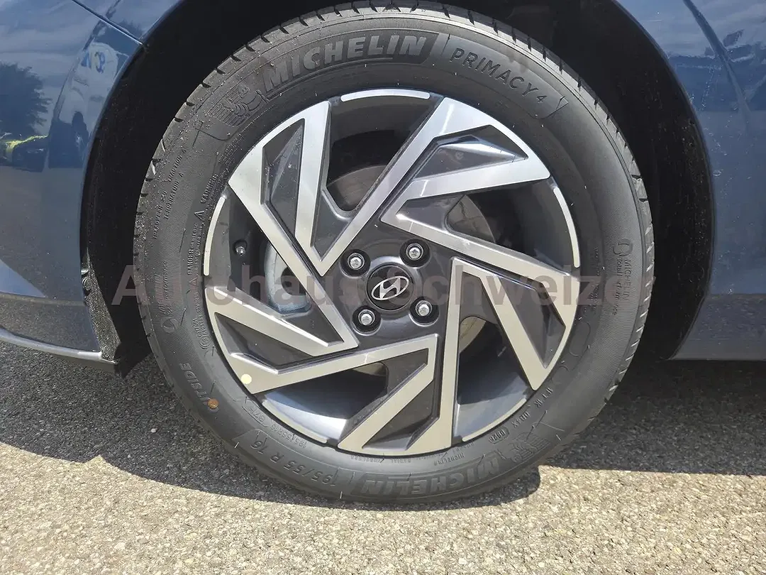 Hyundai i20 - Thumbnail 8