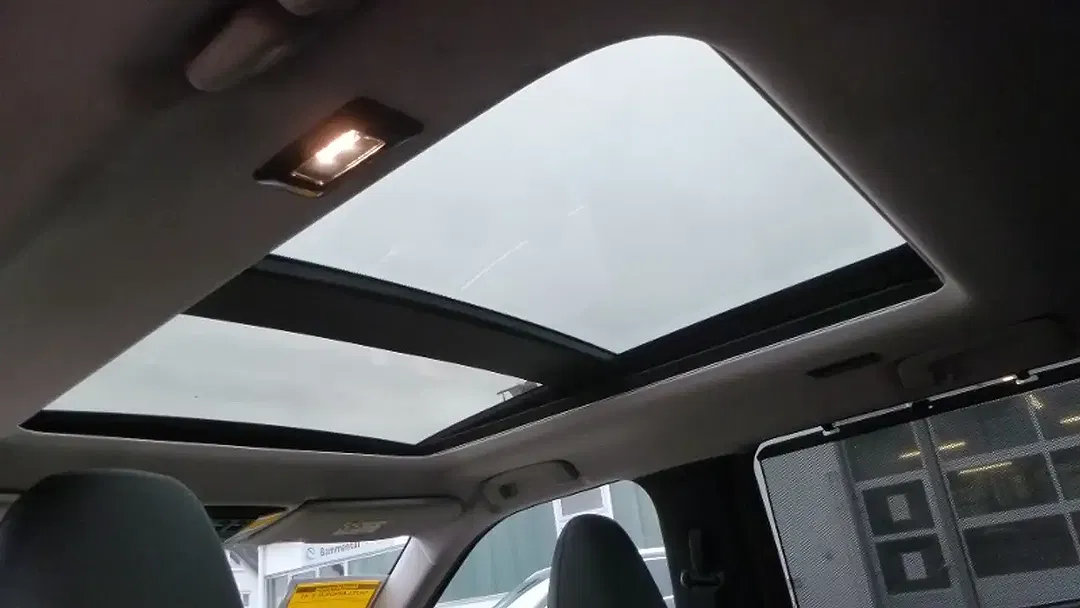 Mitsubishi Outlander - Thumbnail 14